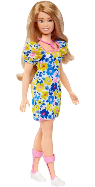 Barbie Fashionistas lelle ar ziedu kleitu HJT05