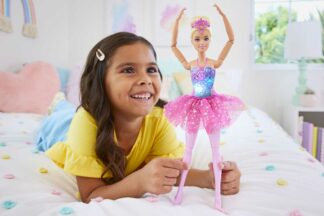 Barbie Dreamtopia lelle balerīna ar gaismiņām HLC25