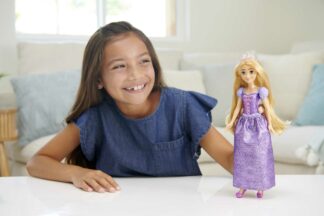 Disney Princess lelle  - Salātlapiņa (Rapunzel) HLW03