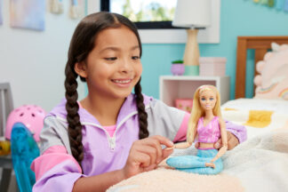 Barbie Made to Move lelle blondīne HRH27