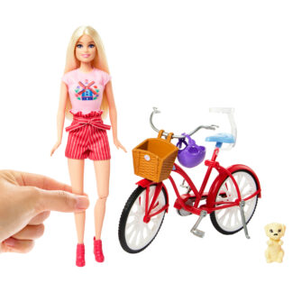 Barbie ar riteni HWJ00